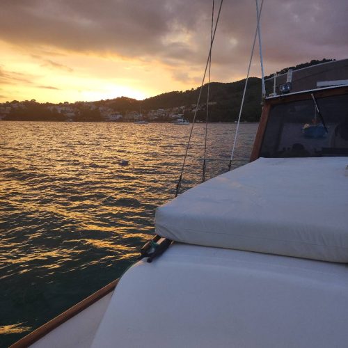 {"sha1":"c97ca2525815db89a56dca4e193264b778be56a5","ext":"jpg"}