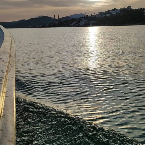 {"sha1":"cd6446c13da9b100e07659ad1e11cb953adc72e4","ext":"mp4"}